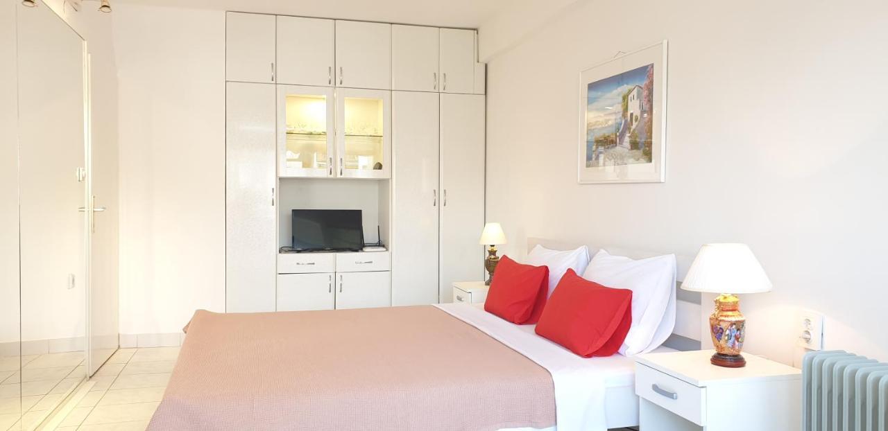 The White Apartment โอครีด ภายนอก รูปภาพ