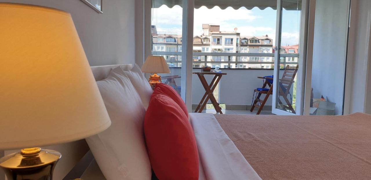 The White Apartment โอครีด ภายนอก รูปภาพ